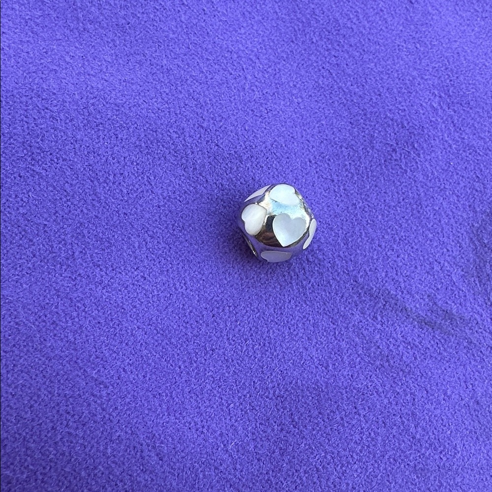 Pandora original bead heart